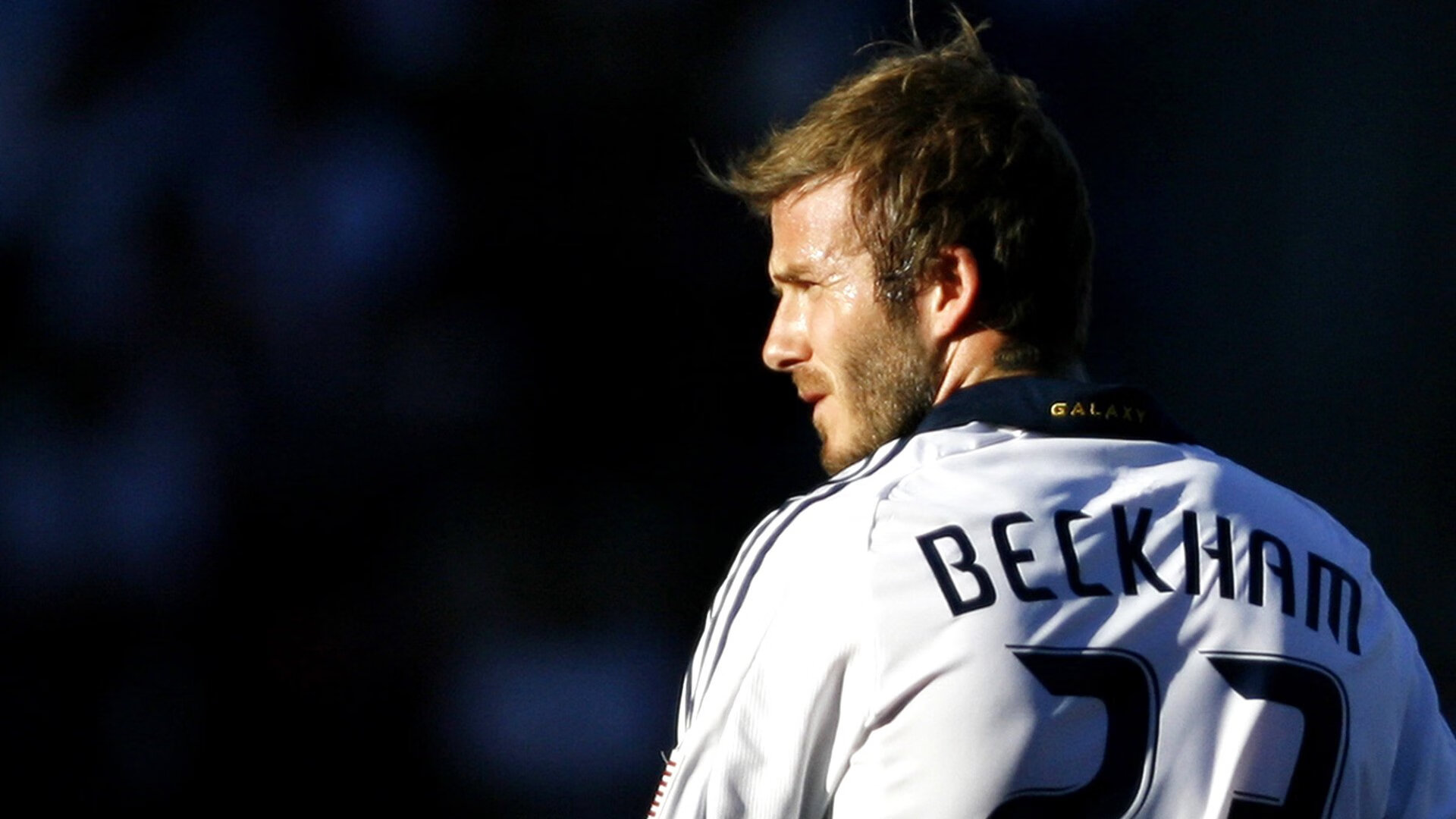 浓眉保护篮下多次干扰对手出手，nba浓眉打什么位置